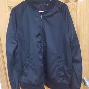 Reversible bomber jacket